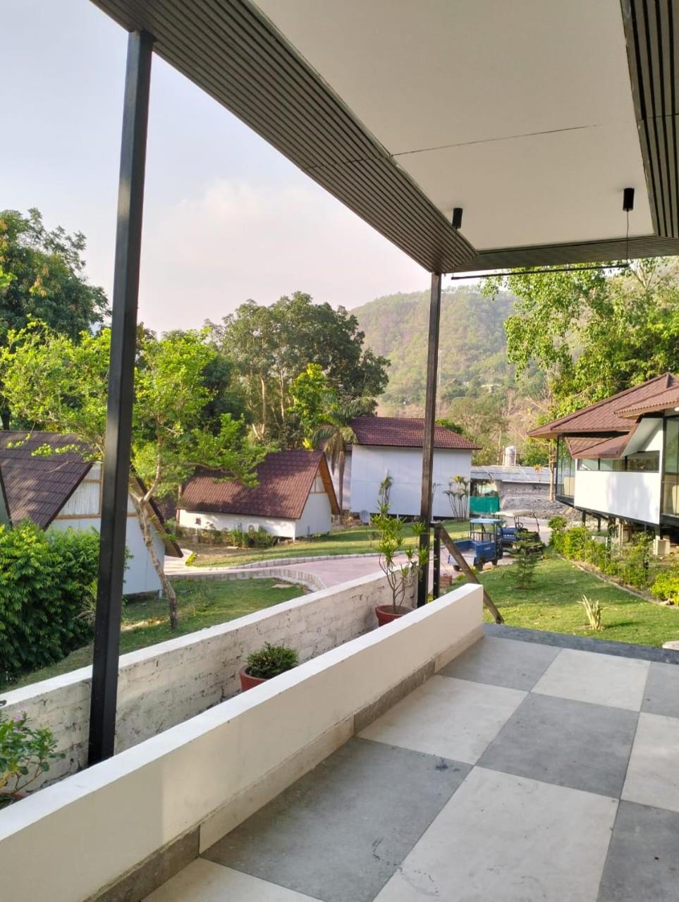 Welcomheritage Tarangi Ramganga Resort Marchula Екстериор снимка