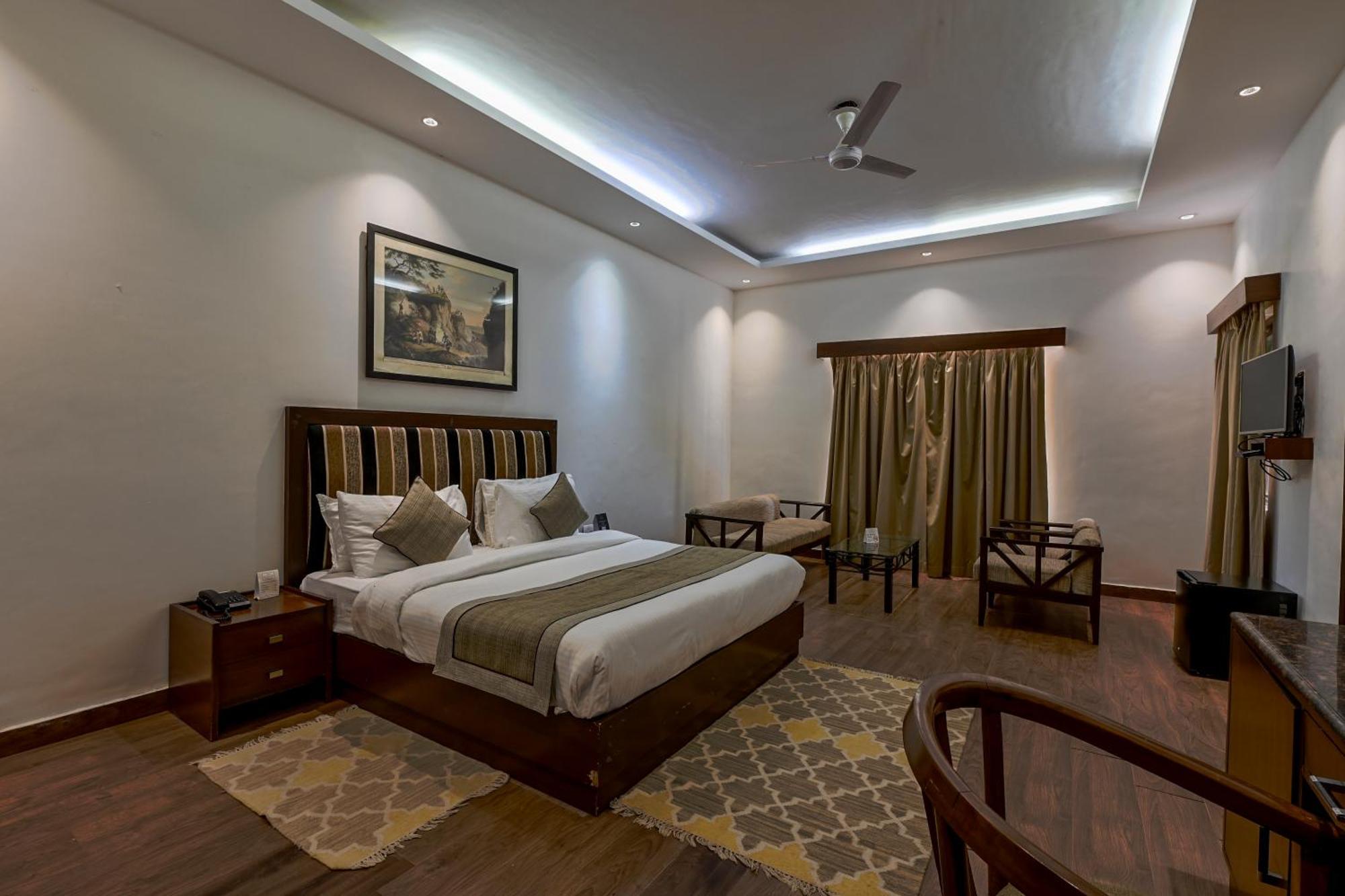 Welcomheritage Tarangi Ramganga Resort Marchula Екстериор снимка