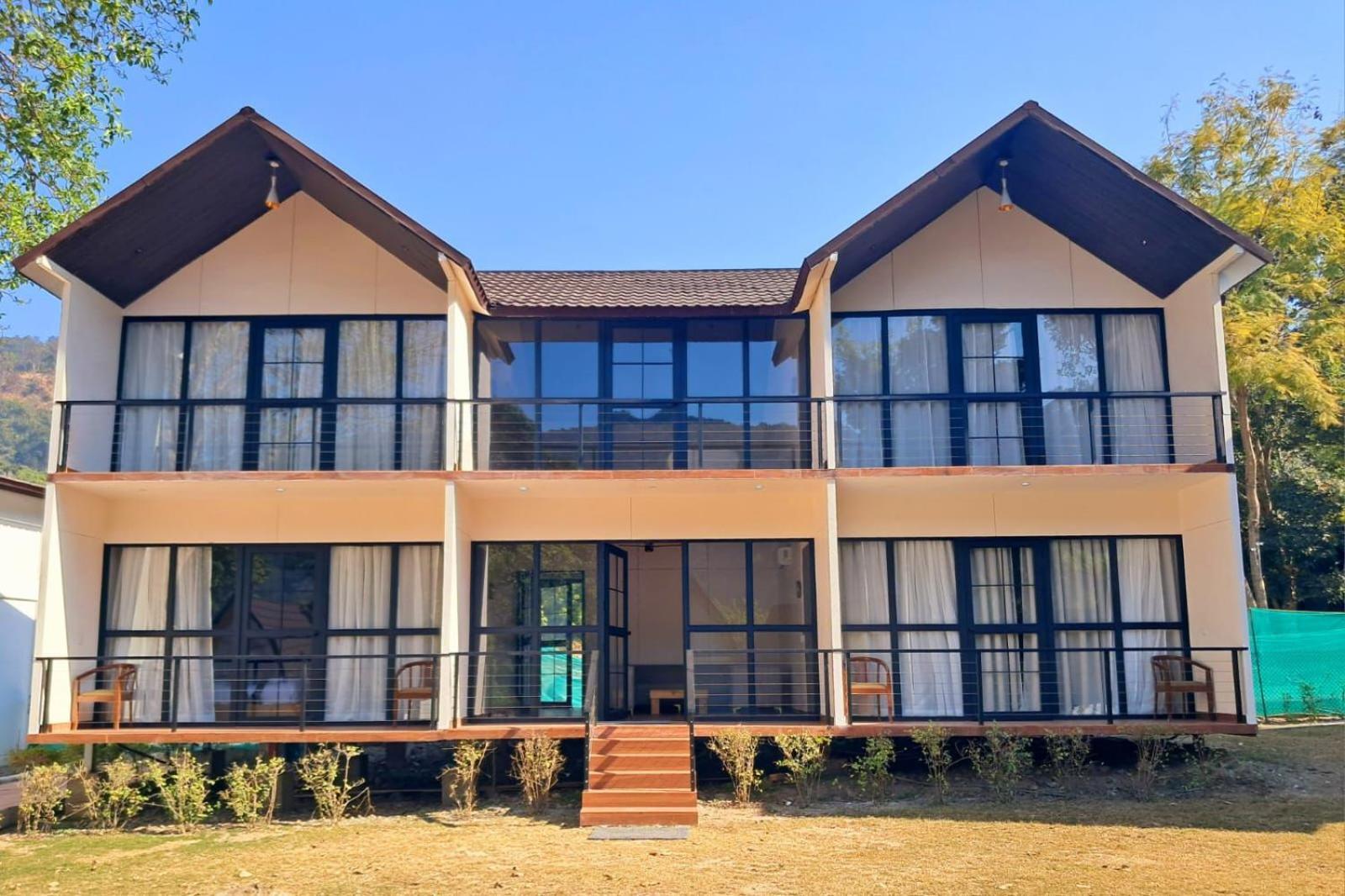 Welcomheritage Tarangi Ramganga Resort Marchula Екстериор снимка
