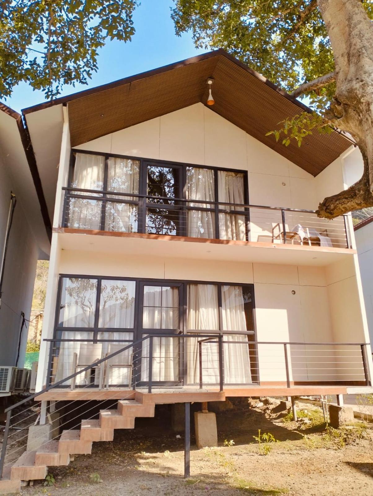 Welcomheritage Tarangi Ramganga Resort Marchula Екстериор снимка