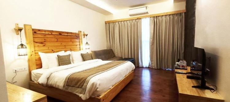 Welcomheritage Tarangi Ramganga Resort Marchula Екстериор снимка